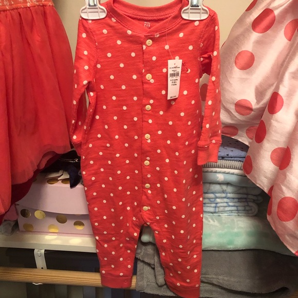 gap onesie pajamas